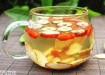 白萝卜搭配哪些蔬菜好(白萝卜搭配哪些蔬菜好)