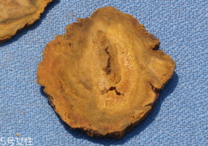 大黄炮制方法(大黄炮制方法及功能)