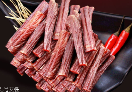 风干牛肉好吃吗(风干牛肉干哪个牌子好吃)