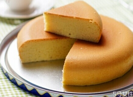 蛋糕不放牛奶可以吗(电饭煲蛋糕不放牛奶可以吗)