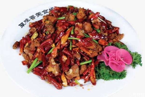 狐狸眼什么面相(狐狸眼女生面相)