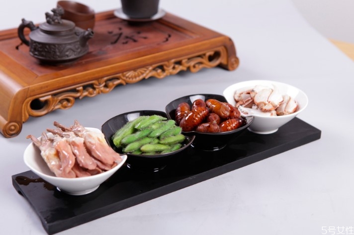 蚕蛹的食用方法(蚕蛹怎么做好吃怎么做简单)