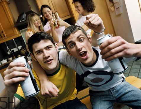 胃出血怎么治疗(胃出血怎么治疗最好方法)