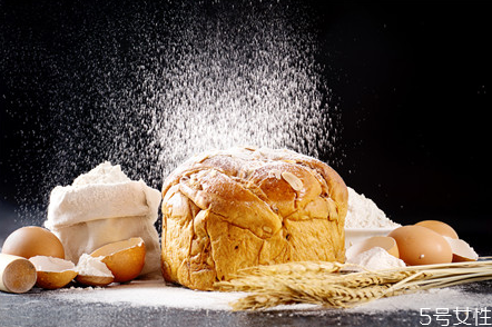 孩子早餐只吃面包好吗(孩子早餐经常吃面包好吗)