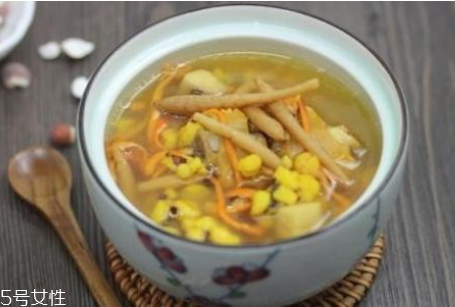 太子煲汤要多久(太子参和什么煲汤)