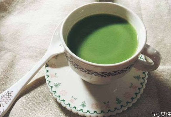 大麦青汁饮用要注意什么(大麦青汁能长期饮用)