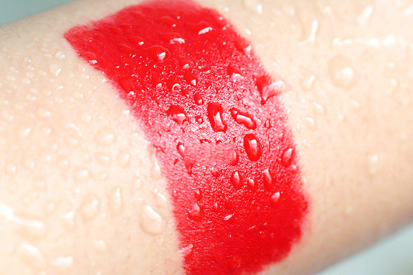 雅诗兰黛金管口红304适合黄皮吗(雅诗兰黛口红320适合黄皮吗)