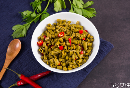 酸豆角腌制窍门(酸豆角的腌制方法窍门)