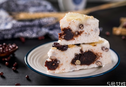 米糕为什么蒸出来是黏的(米糕为什么蒸出来很粘)