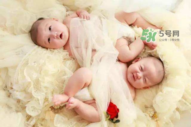 阿玛尼405薄涂和厚涂区别(阿玛尼405薄涂效果)