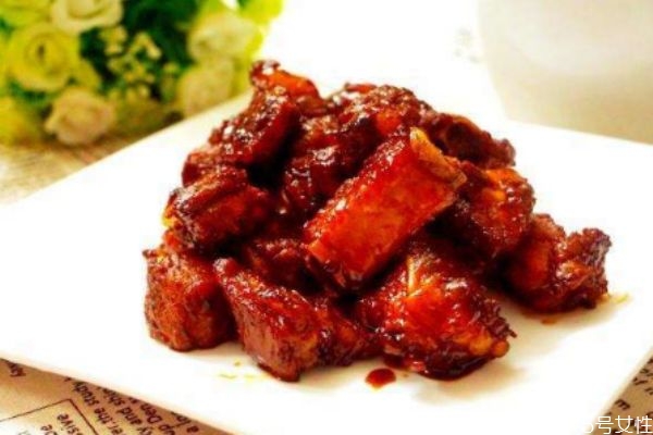 做糖醋排骨有什么注意(做糖醋排骨需要什么)