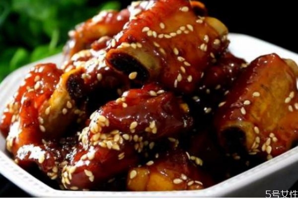 吃糖醋排骨会长胖么(吃糖醋排骨会胖吗)