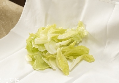 尖椒牛柳的烹饪技巧(尖椒牛柳的做法窍门)