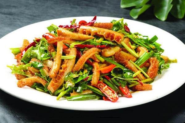 做猪肚的技巧(告诉你一个做猪肚的方法)