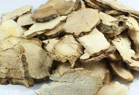 土茯苓泡水喝功效(土茯苓泡水喝的功效)