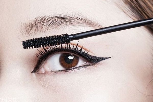 防水睫毛膏推荐(防水睫毛膏)