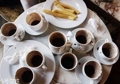 各国热巧克力面面观(兵器面面观和巧克力工厂) 各国热巧克力面面观(兵器面面观和巧克力工厂)