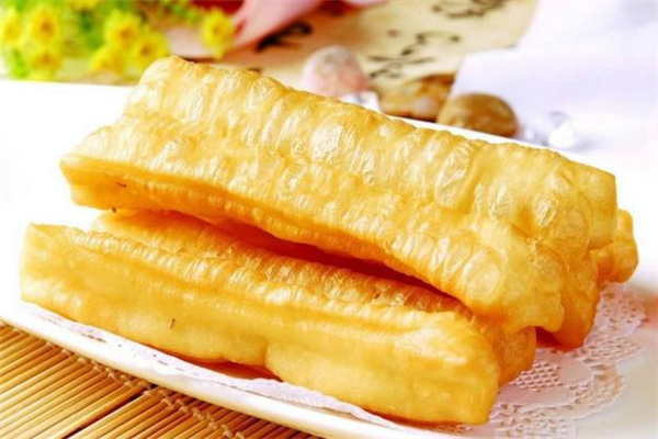 油条的做法(油条的做法和配方 教程)