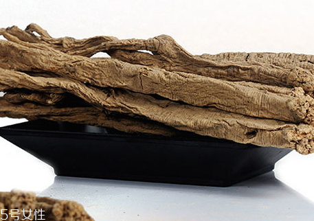 党参什么人不能吃(哪些人不宜吃人参)