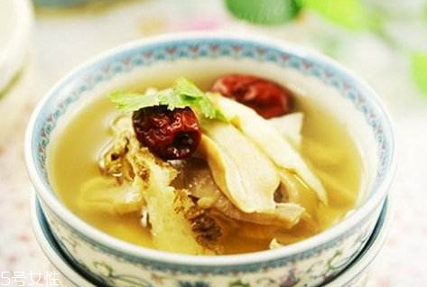 当归红枣猪肚汤做法(当归红枣猪肚汤做法)
