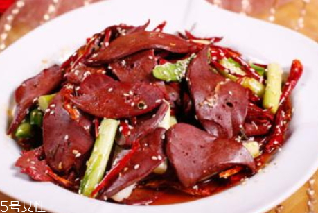 羊肺的做法(羊肚的做法 最正宗的做法) 羊肺的做法(羊肚的做法 最正宗的做法)