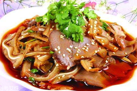 猪耳朵怎么切(猪耳朵怎么切好看)