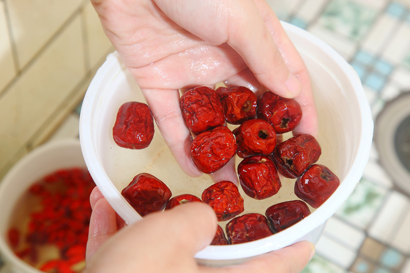 红枣这样煮才营养好吃(红枣怎样煮好吃又营养)