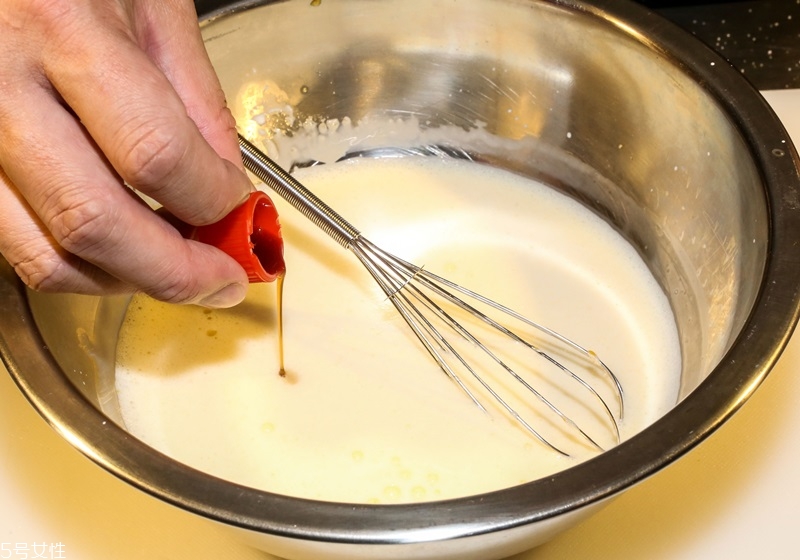 香草精的使用和挑选(香草精怎么用)