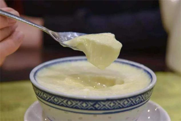 双皮奶的营养价值(双皮奶的营养价值和功效)