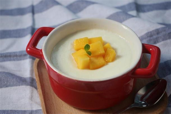 双皮奶的做法(双皮奶的做法最简单)