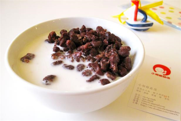 双皮奶的营养价值(双皮奶的营养价值和功效)