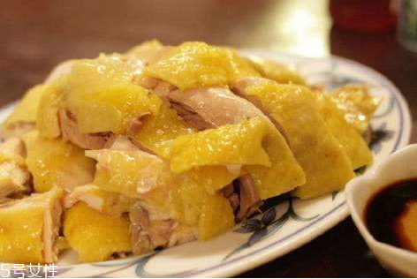 白斩鸡的做法(白斩鸡的做法家常做法) 白斩鸡的做法(白斩鸡的做法家常做法)