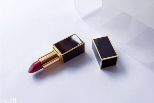 Tom Ford口红多少钱(tomford口红多少钱一只)