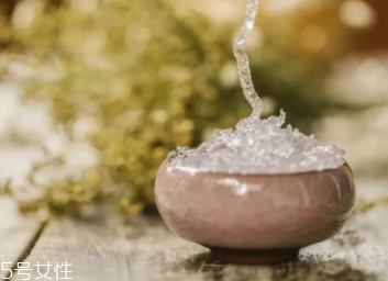 桃胶雪燕炖多久合适(桃胶雪燕炖多久合适? 可以天天吃吗?)