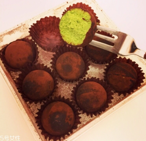 蒲公英空气巧克力建议冷藏保存(蒲公英空气巧克力好吃吗)