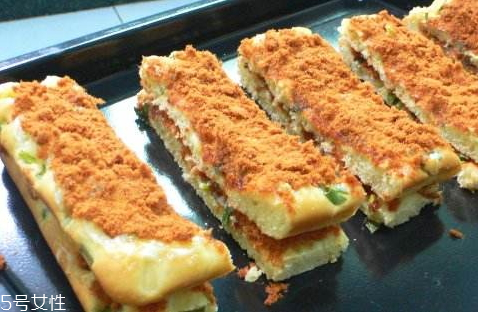 肉松面包的做法(肉松面包的做法烤箱版) 肉松面包的做法(肉松面包的做法烤箱版)