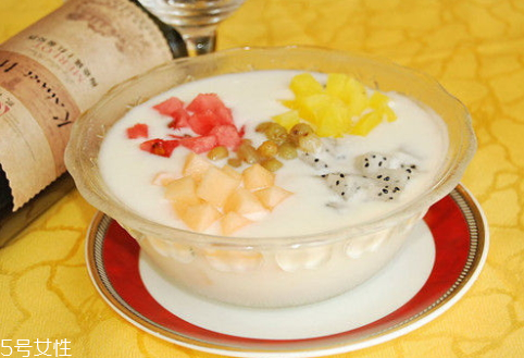 双皮奶保质期多久(双皮奶保质期多久)