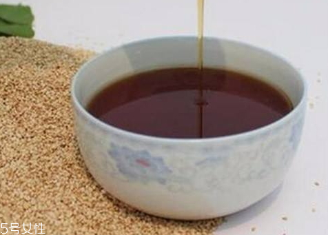 芝麻油的分类(芝麻油的分类)