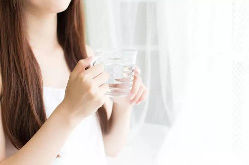 早上喝什么水帮助清肠(每天早上喝什么水可以清肠) 早上喝什么水帮助清肠(每天早上喝什么水可以清肠)