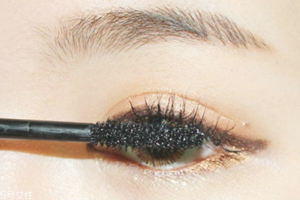 韩式裸妆画法(韩式裸妆化妆步骤)