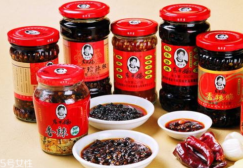 辣椒酱哪个牌子好(桂林辣椒酱哪个牌子正宗)