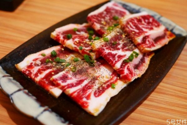 牛舌的营养成分(牛舌的营养成分)