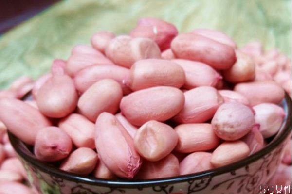 微波炉烤带壳花生米要多久(微波炉烤带壳花生米需多少时间)