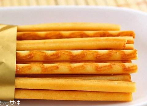 自己在家怎么做薯条(自己在家怎么做薯条简单方便)