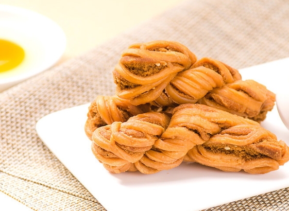 哪里的麻花好吃(哪里的麻花好吃又正宗)