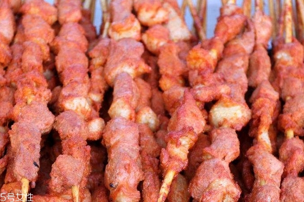 烤箱烤羊肉串小贴士(烤箱版烤羊肉串)