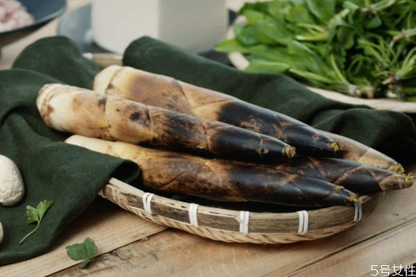 春笋怎么去皮(春笋怎么去皮)