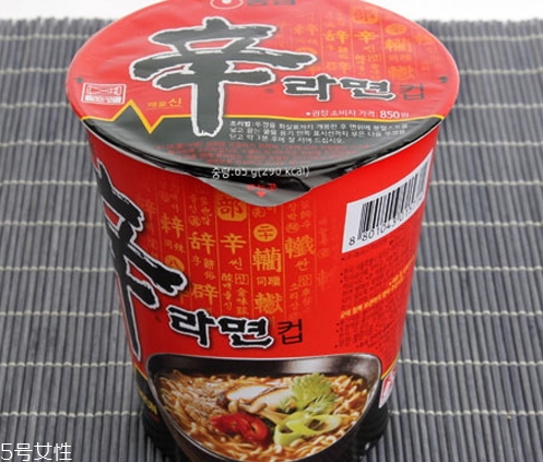 辛拉面怎么煮(辛拉面怎么煮好吃)