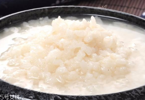 醪糟怎么吃最好(醪糟怎么吃最好吃啊)