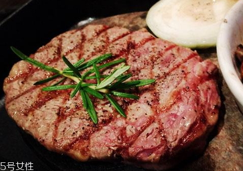 菲力牛排的特点(菲力牛排的特点和口感)